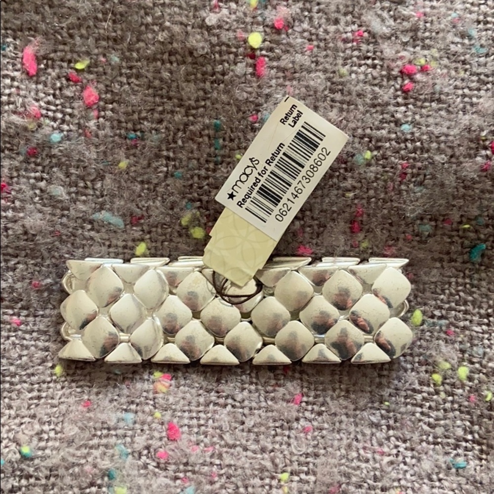 3/$20🔥 Macy’s Stretch Silver Cuff Bracelet
